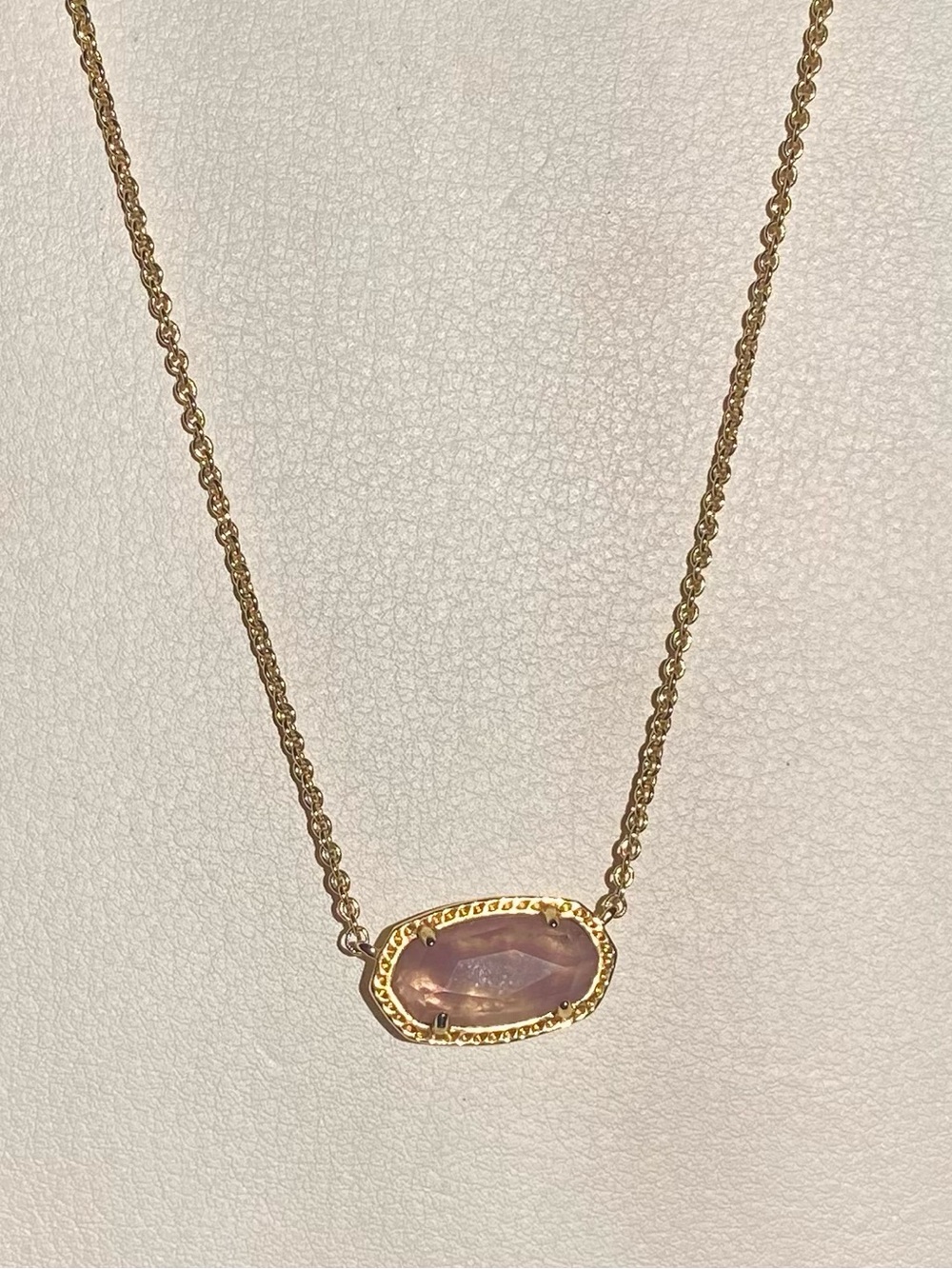 NEW Kendra Scott Elisa Gold Pendant Necklace Light Mauve Illusion